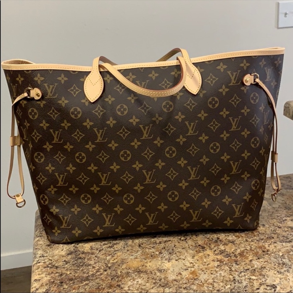 Louis Vuitton Nevervfull GM